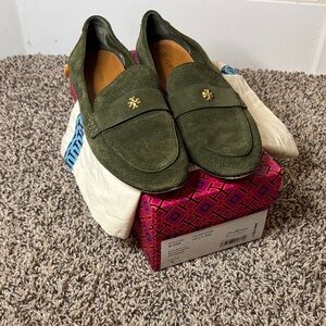 Tory Burch Leccio 325 Green Suede Loafers with Gold Accent